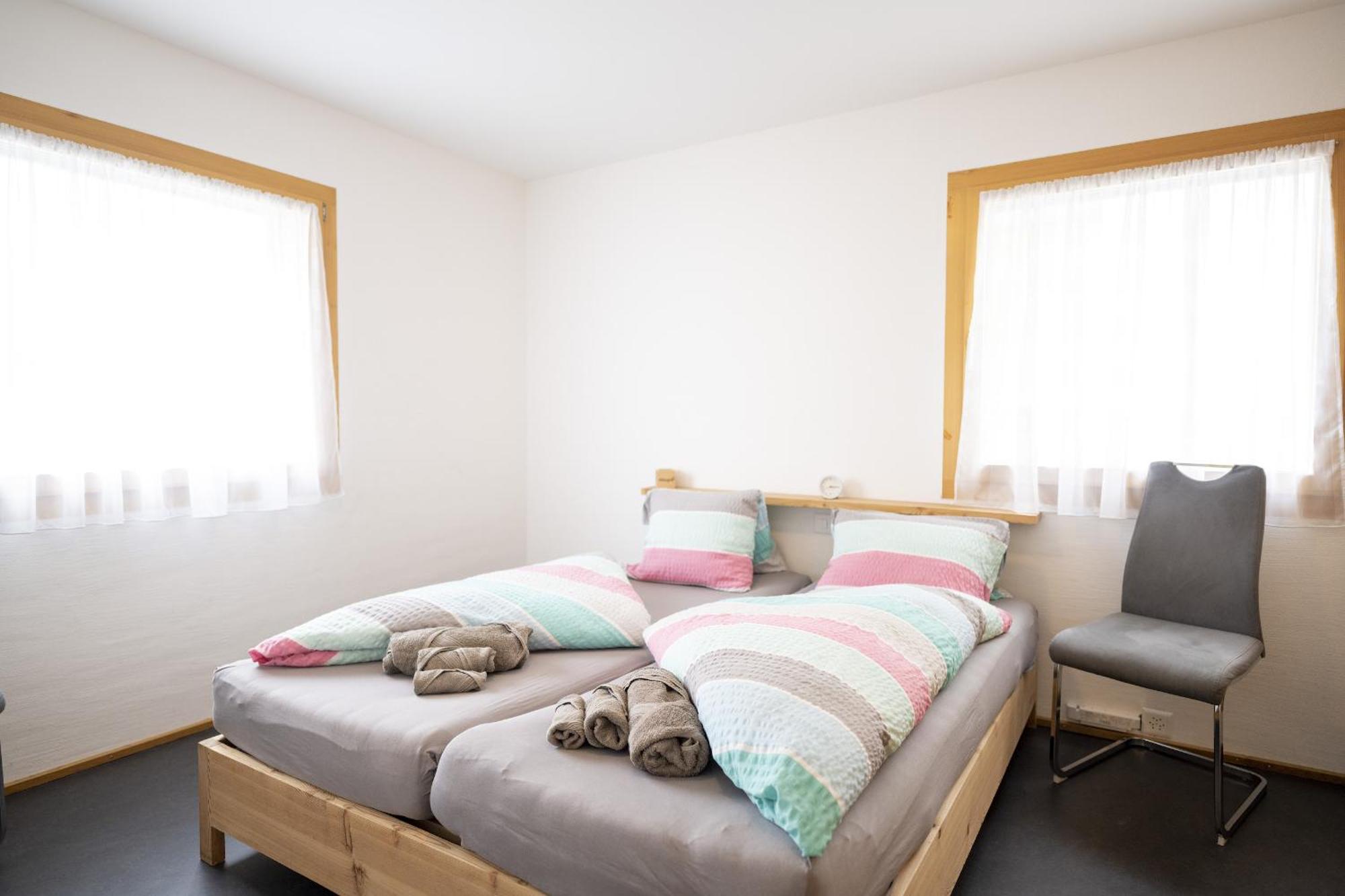 Chasa Bazzell Apartment Фтан Екстериор снимка