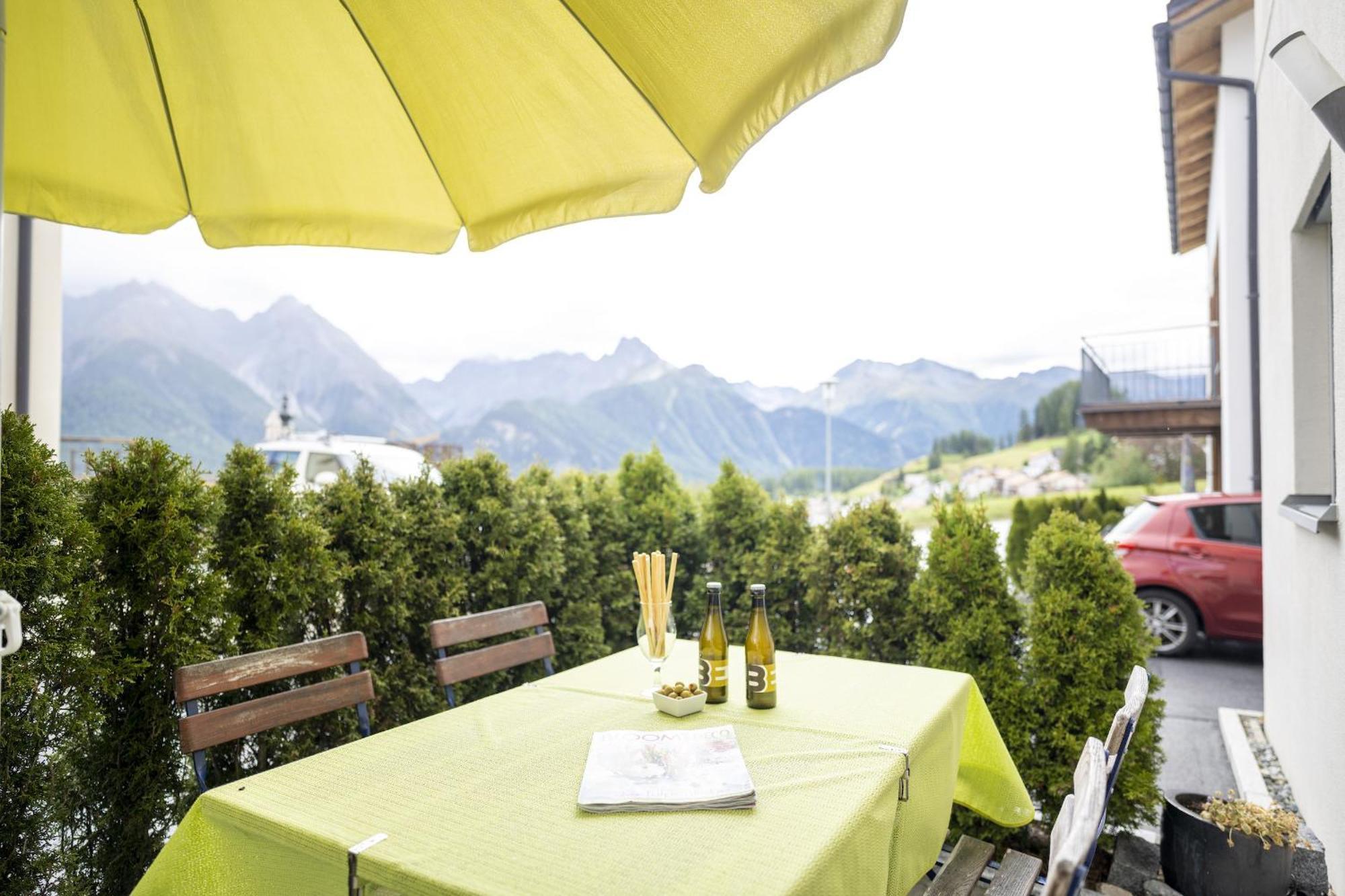 Chasa Bazzell Apartment Фтан Екстериор снимка